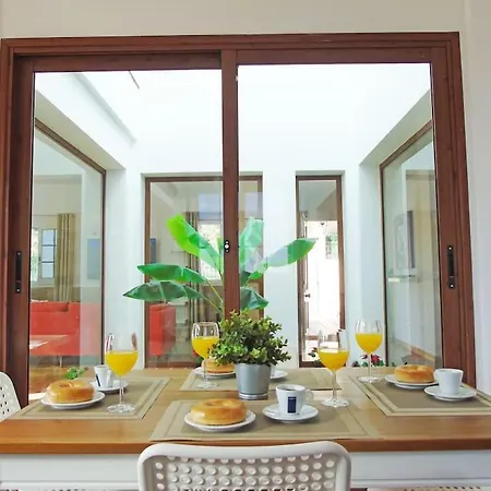 Villa Luxurious With Private Pool - Jardin *