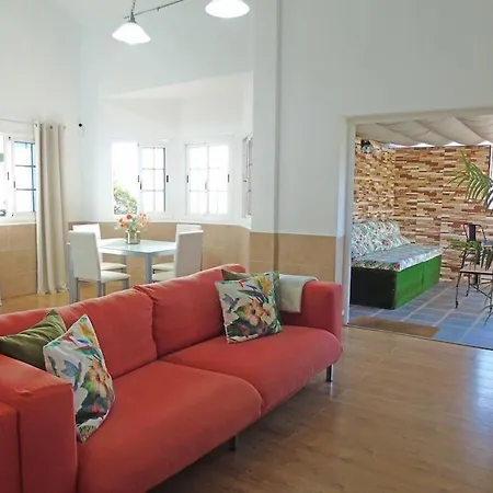Villa Luxurious With Private Pool - Jardin Santa Cruz de Tenerife